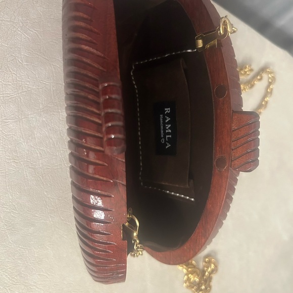 RAMLA Stunning Lola Bag - NWOT  All Hand-made.  🔥🔥🔥🔥Made from sustainable wood. - Picture 13 of 13